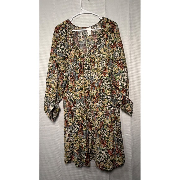 H&M Dresses & Skirts - H M Floral Print Long Sleeve Smocked Neck Mini Dress Womens Size L